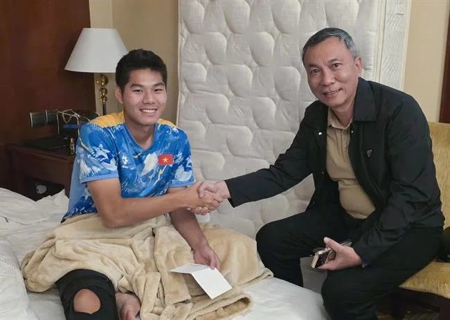 Biểu tượng bảo mật dữ liệu, lá chắn và khóa